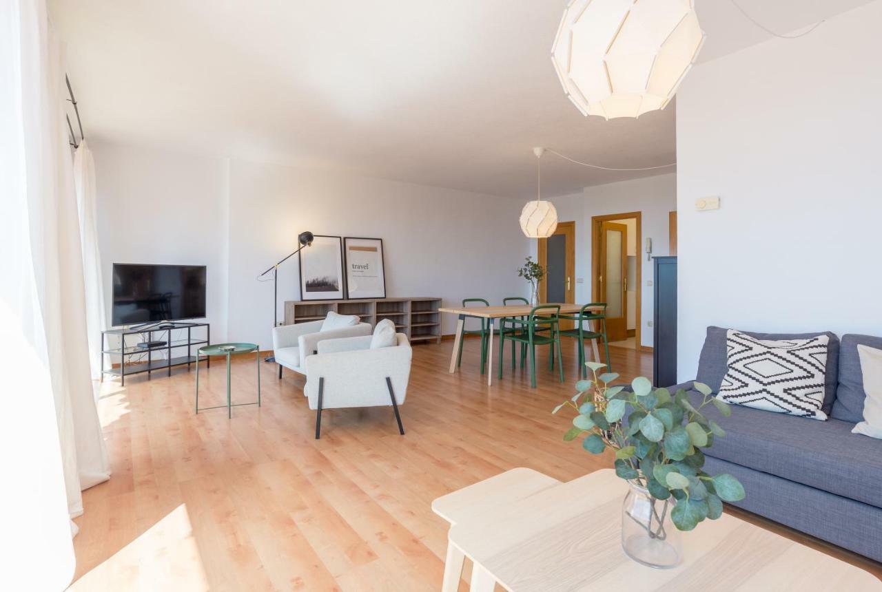 Lu&Cia Jardin Al Mar Apartment Malaga Bagian luar foto
